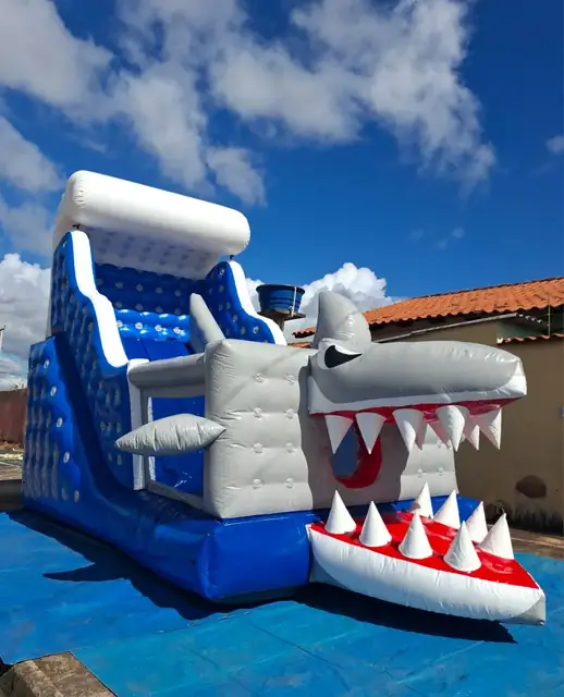 Tobogã Tubarão em evento